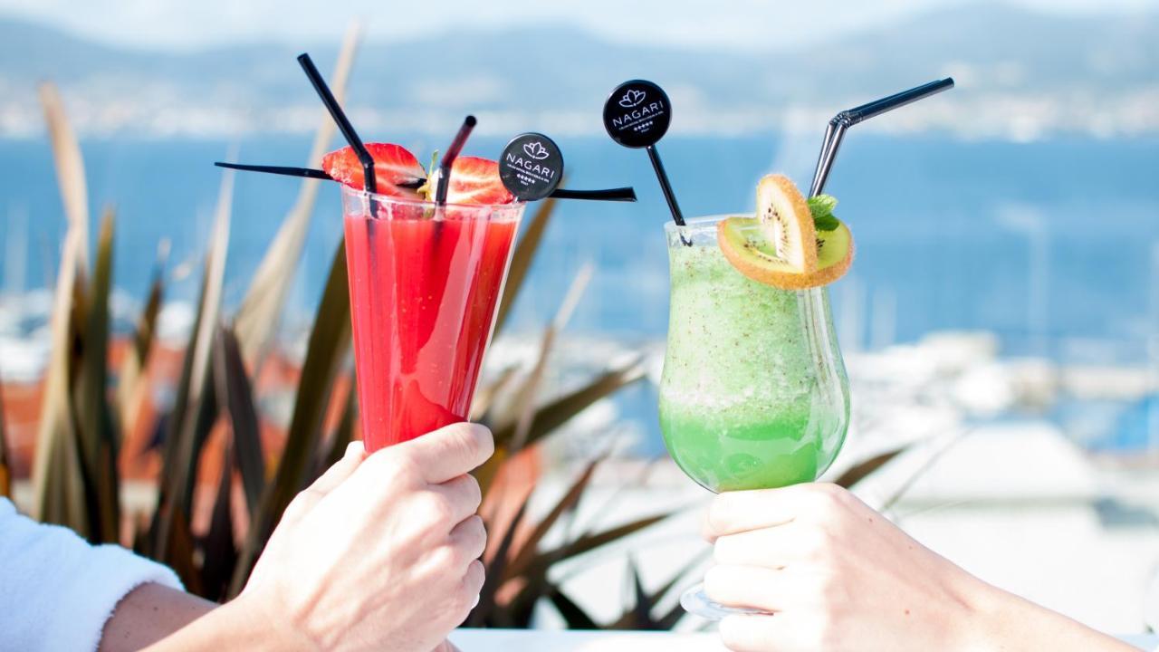 Gran Hotel Nagari Boutique & Spa Vigo Dış mekan fotoğraf Fruit juice