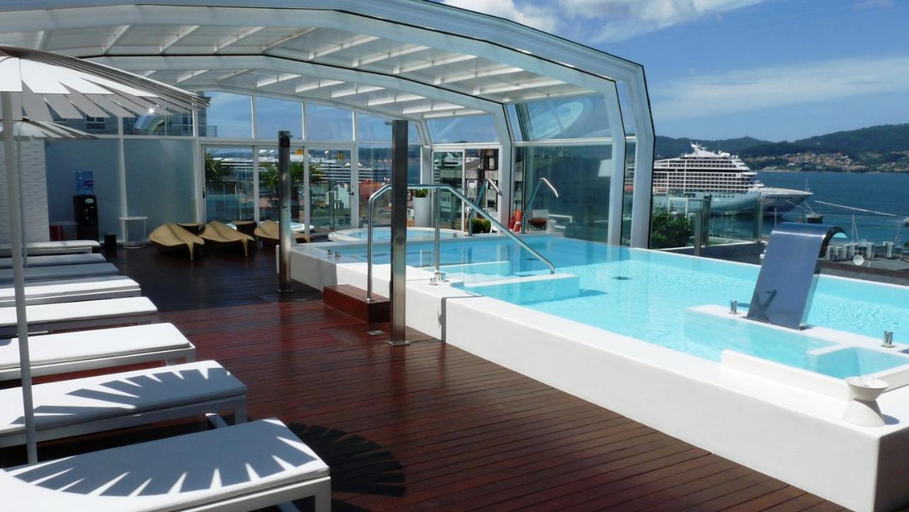 Gran Hotel Nagari Boutique & Spa Vigo Dış mekan fotoğraf The rooftop pool