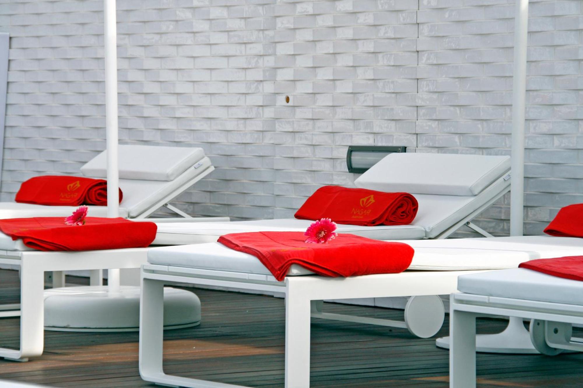 Gran Hotel Nagari Boutique & Spa Vigo Dış mekan fotoğraf The pool at the Mandarin Oriental, Munich