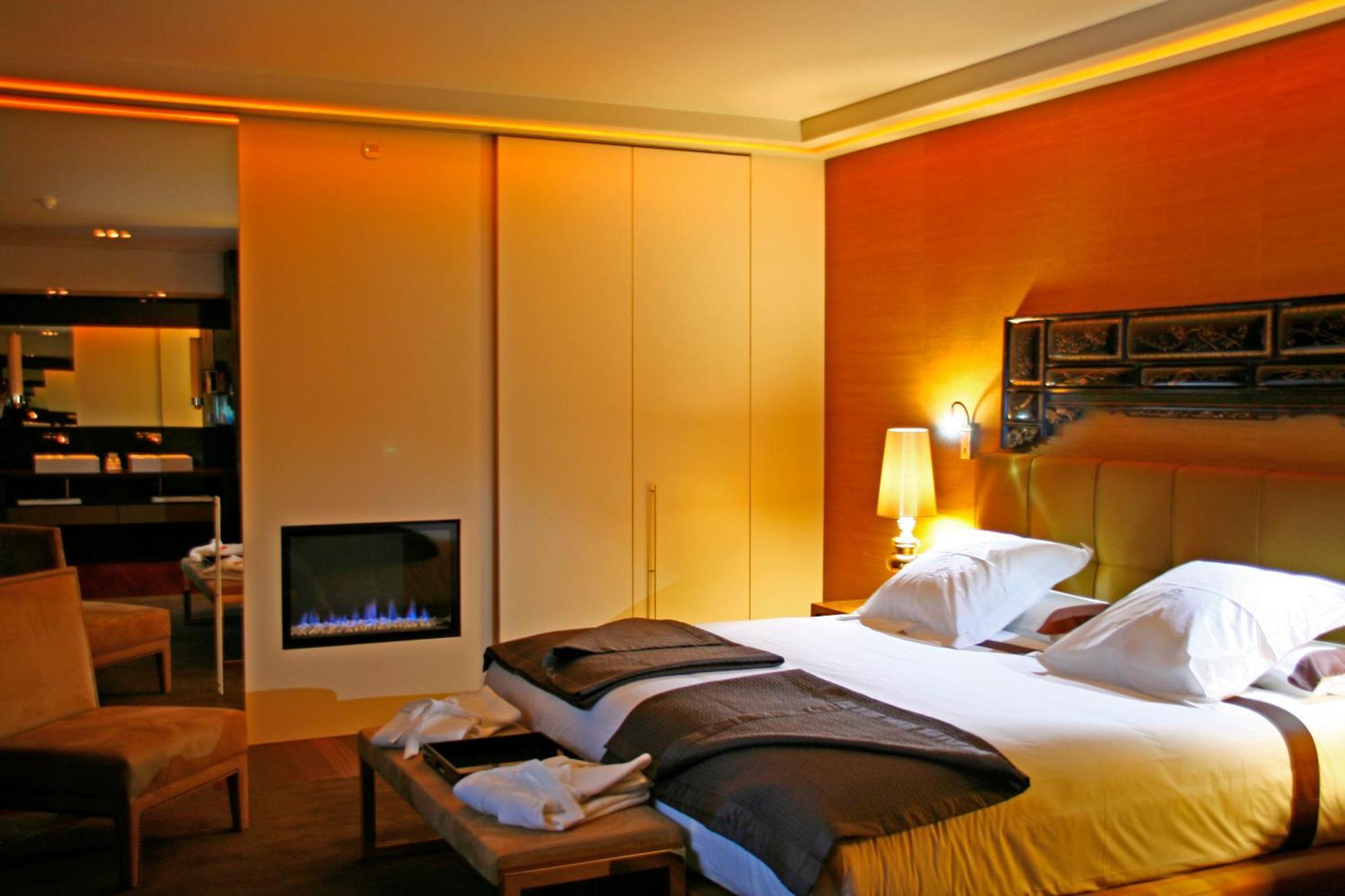 Gran Hotel Nagari Boutique & Spa Vigo Dış mekan fotoğraf A room at the Mandarin Oriental, Munich