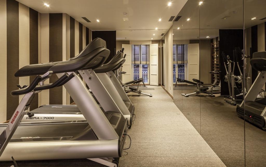 Gran Hotel Nagari Boutique & Spa Vigo Dış mekan fotoğraf The gym at The Ivy Collection